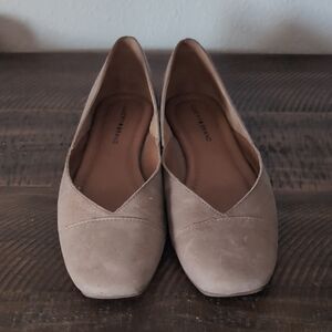 Lucky Brand Women's Beige Loafers